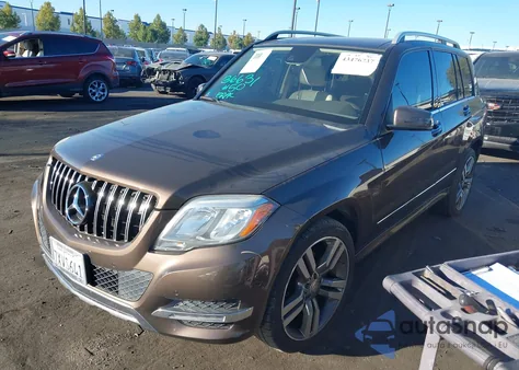 2015 Mercedes-Benz Glk 350 z USA, uszkodzony, nr VIN WDCGG5HB6FG405321